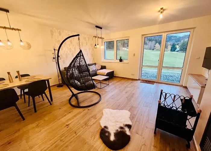 Pod Spicakem Apartament Smržovka